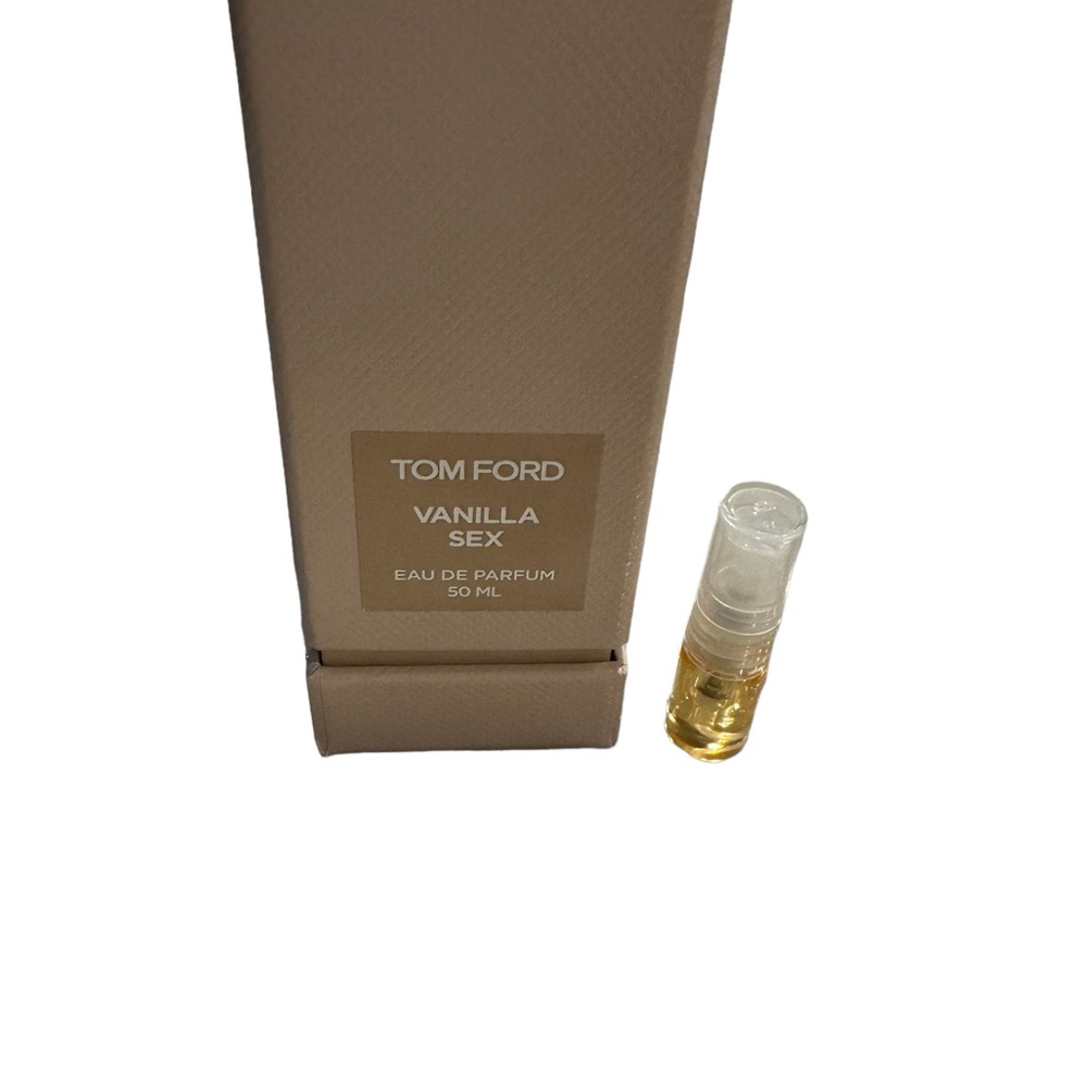 Tom Ford Vanilla Sex - Picture 3 of 3